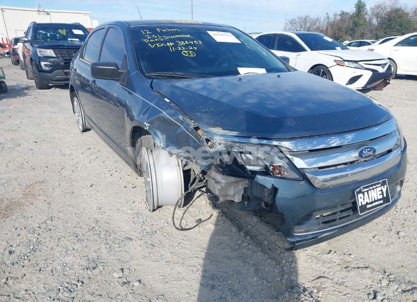 Photo 6 of 2012 Ford Fusion SE (VIN 3FAHP0HA4CR388453)