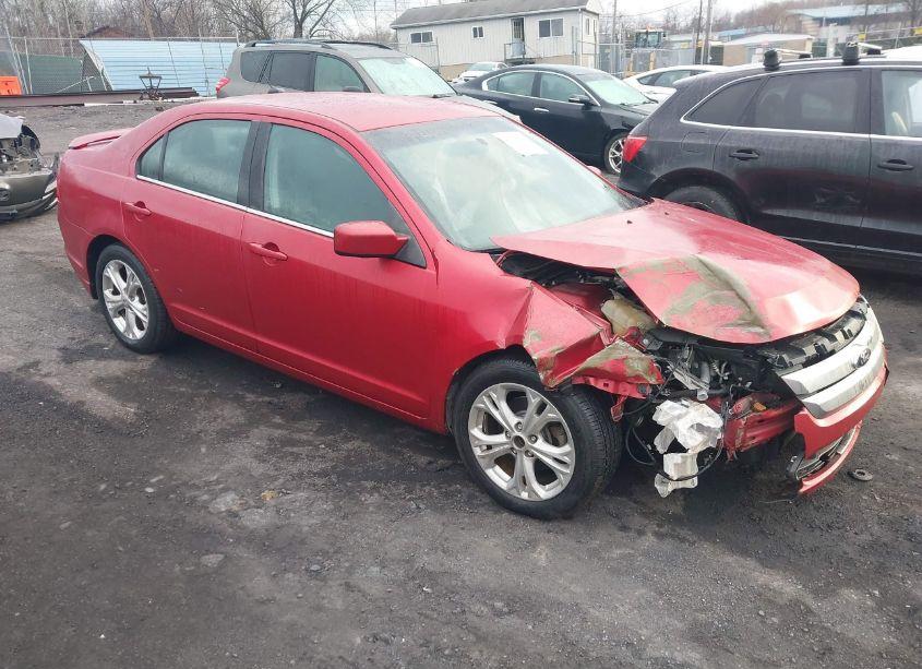 2012 Ford Fusion SE (VIN 3FAHP0HA4CR389652) main photo