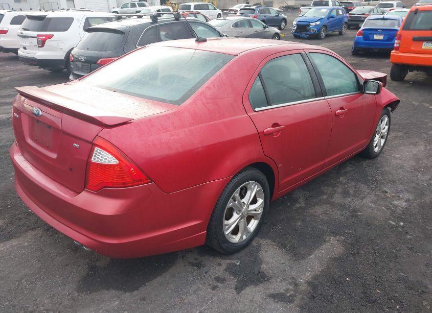 Photo 4 of 2012 Ford Fusion SE (VIN 3FAHP0HA4CR389652)