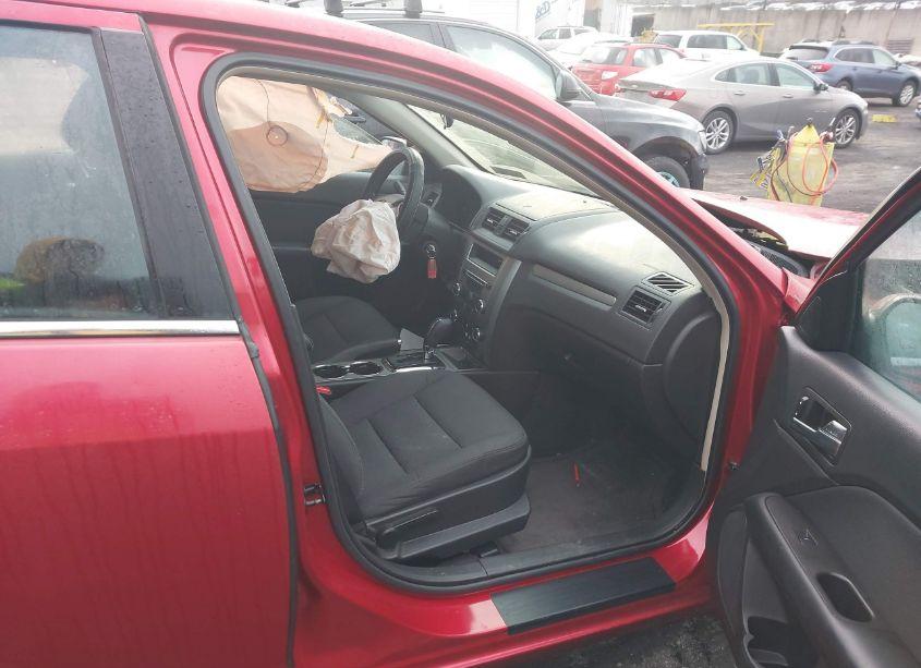 Photo 5 of 2012 Ford Fusion SE (VIN 3FAHP0HA4CR389652)