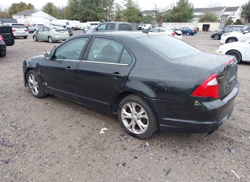 Photo 3 of 2012 Ford Fusion SE (VIN 3FAHP0HA4CR400763)