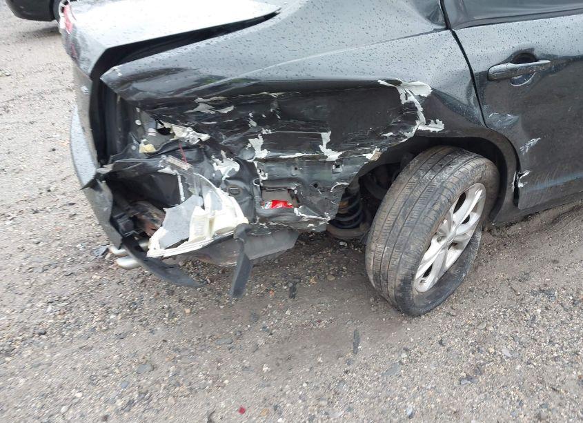 Photo 6 of 2012 Ford Fusion SE (VIN 3FAHP0HA4CR400763)