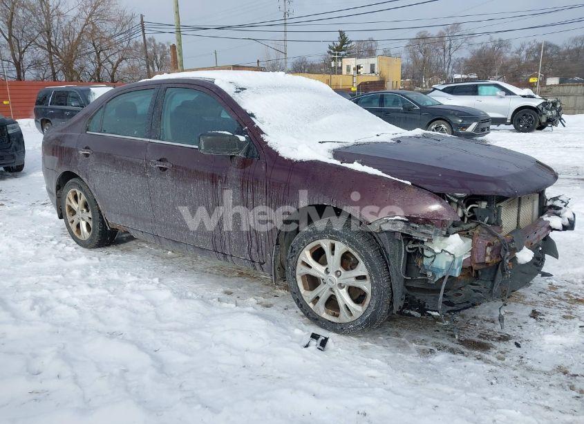 2012 Ford Fusion SE (VIN 3FAHP0HA4CR403341) main photo