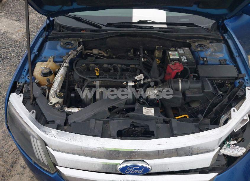 Photo 10 of 2012 Ford Fusion SE (VIN 3FAHP0HA4CR403923)
