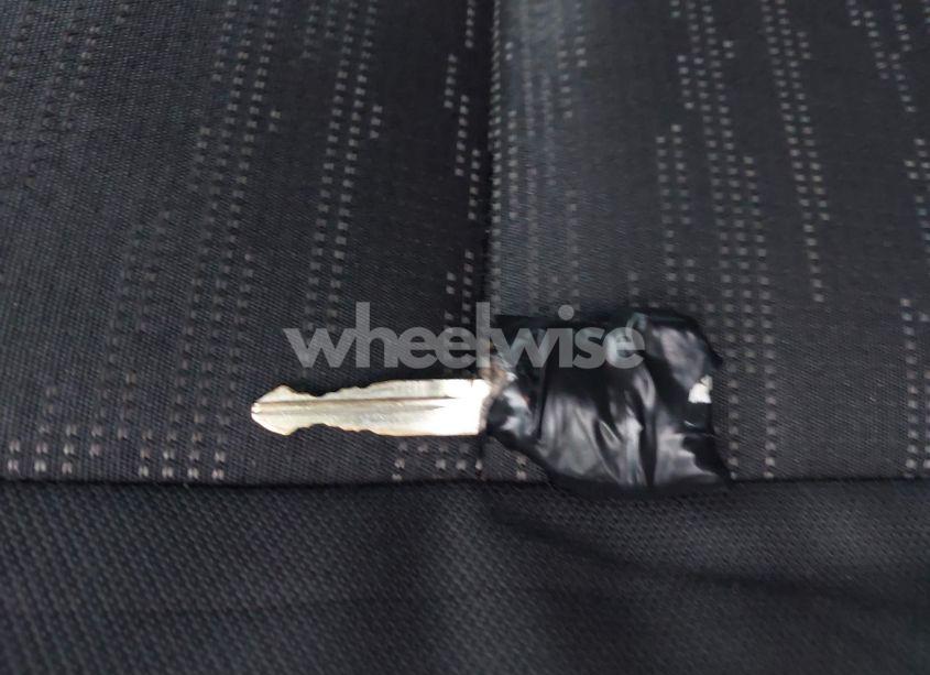 Photo 11 of 2012 Ford Fusion SE (VIN 3FAHP0HA4CR403923)