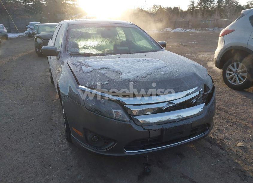 Photo 6 of 2012 Ford Fusion SE (VIN 3FAHP0HA4CR404294)