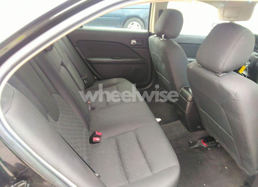 Photo 8 of 2012 Ford Fusion SE (VIN 3FAHP0HA4CR413738)