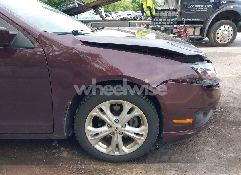 Photo 20 of 2012 Ford Fusion SE (VIN 3FAHP0HA4CR432631)