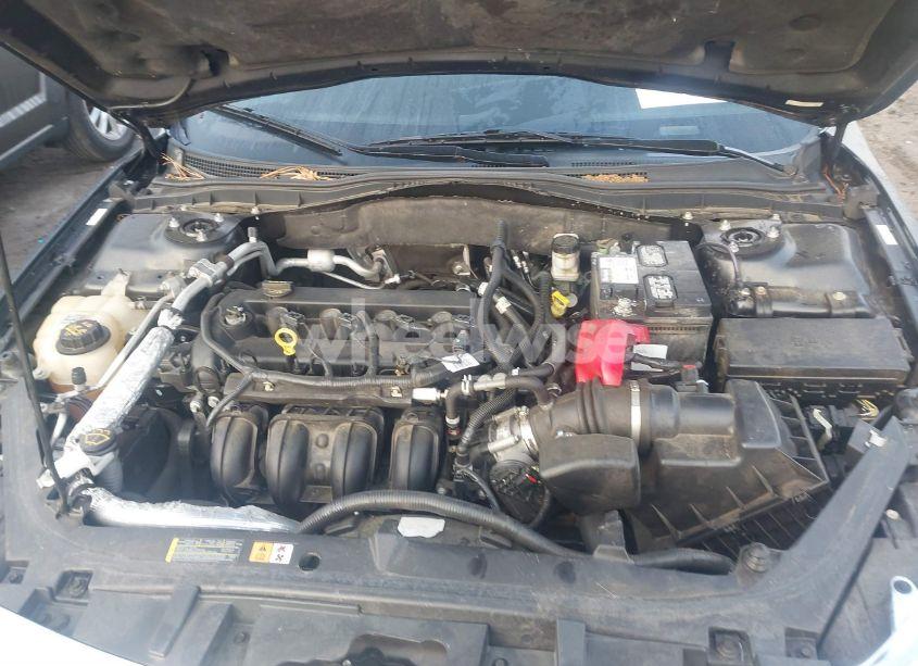 Photo 10 of 2012 Ford Fusion SE (VIN 3FAHP0HA4CR447758)