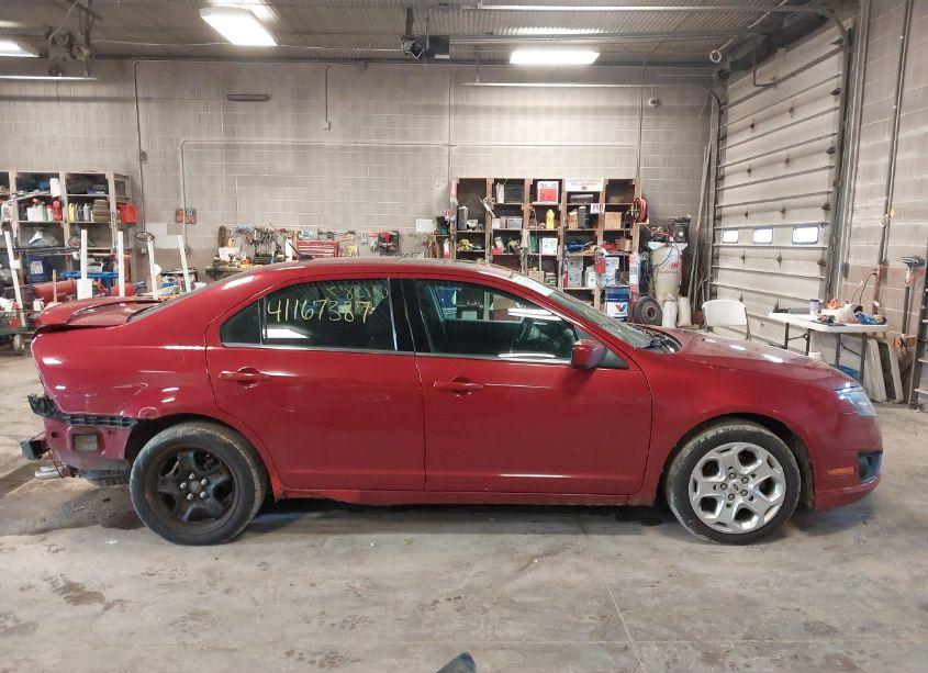 Photo 14 of 2010 Ford Fusion SE (VIN 3FAHP0HA5AR123005)