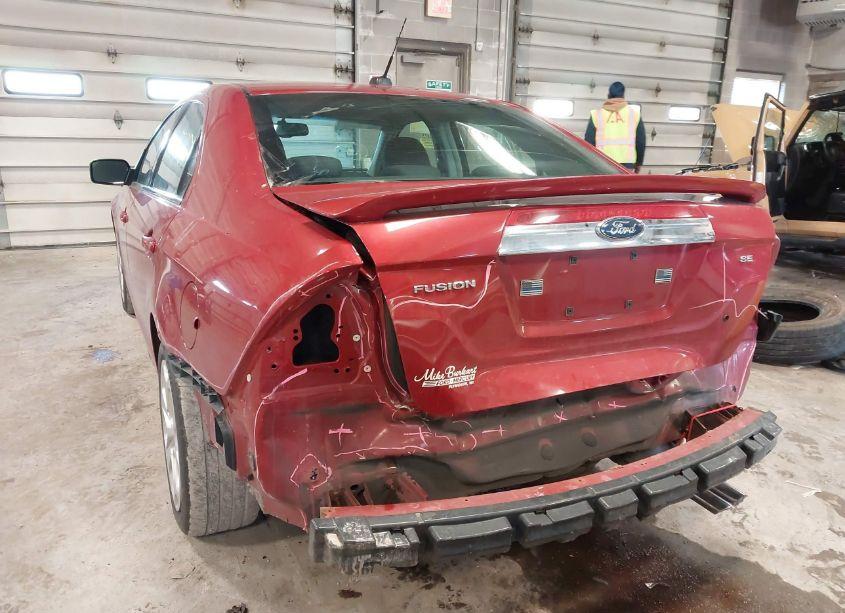 Photo 6 of 2010 Ford Fusion SE (VIN 3FAHP0HA5AR123005)