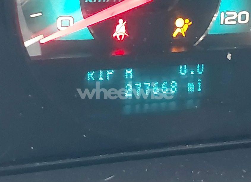 Photo 16 of 2010 Ford Fusion SE (VIN 3FAHP0HA5AR123702)