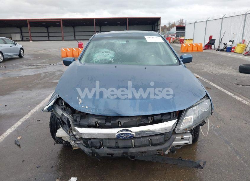 Photo 6 of 2010 Ford Fusion SE (VIN 3FAHP0HA5AR123702)