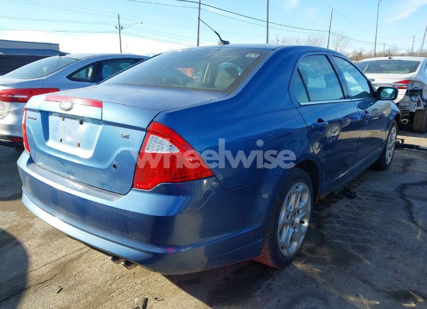 Photo 4 of 2010 Ford Fusion SE (VIN 3FAHP0HA5AR267735)