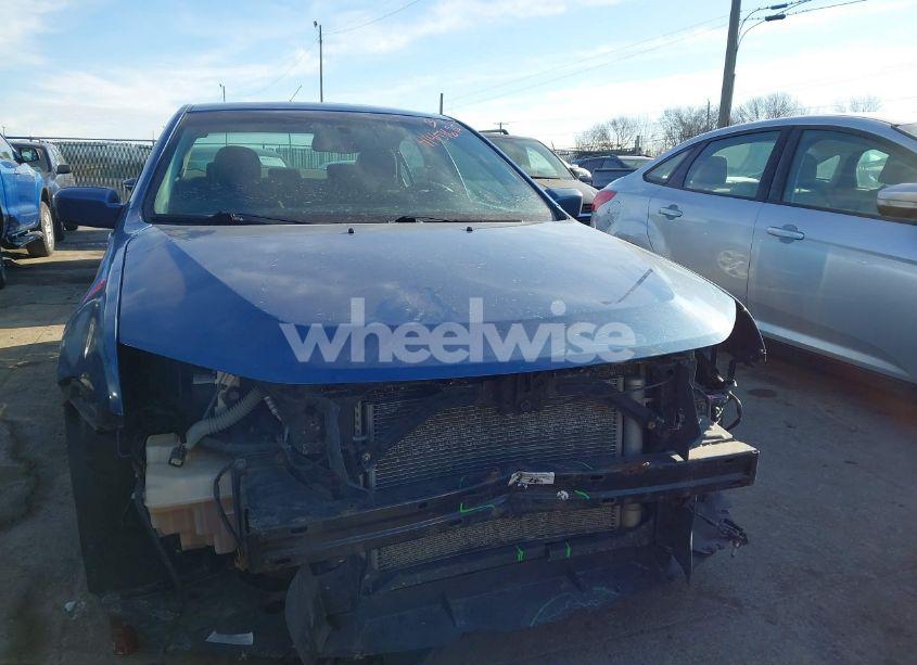 Photo 6 of 2010 Ford Fusion SE (VIN 3FAHP0HA5AR267735)