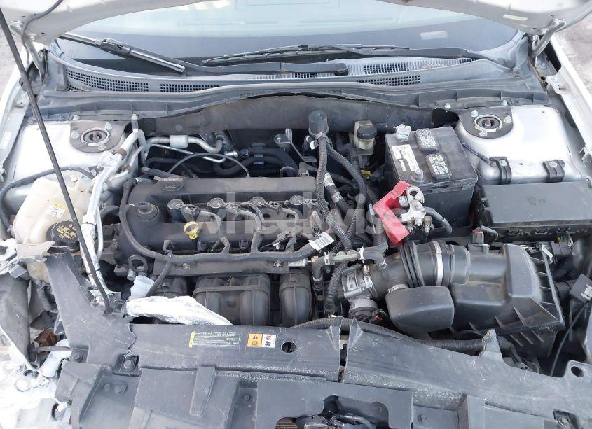 Photo 10 of 2010 Ford Fusion SE (VIN 3FAHP0HA5AR310034)