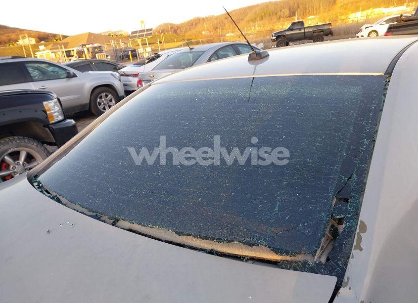 Photo 21 of 2010 Ford Fusion SE (VIN 3FAHP0HA5AR310034)