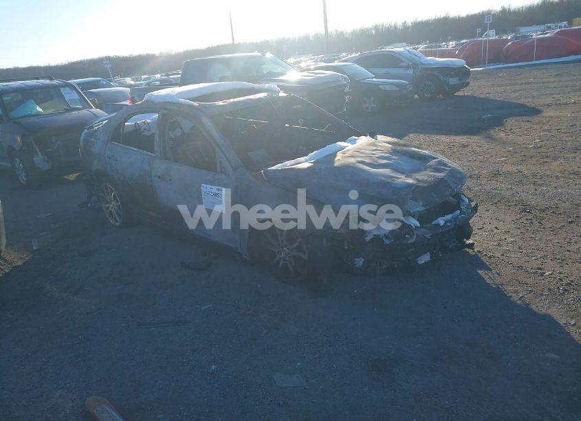 2010 Ford Fusion SE (VIN 3FAHP0HA5AR348895) main photo