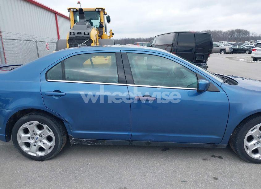 Photo 13 of 2010 Ford Fusion SE (VIN 3FAHP0HA5AR377135)