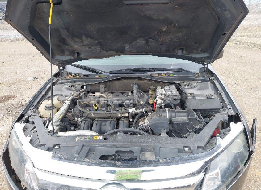 Photo 10 of 2010 Ford Fusion SE (VIN 3FAHP0HA5AR428603)