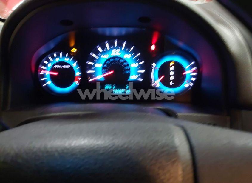 Photo 7 of 2011 Ford Fusion SE (VIN 3FAHP0HA5BR139027)