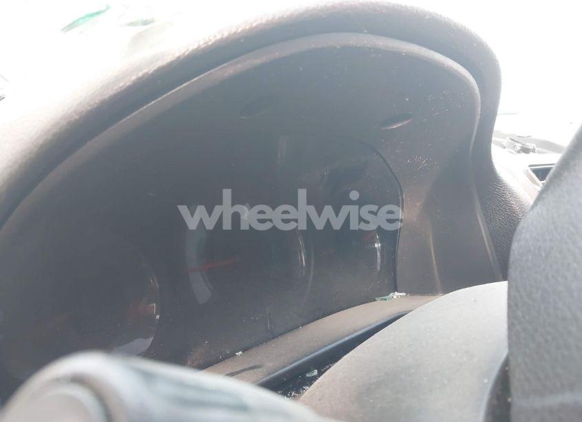 Photo 7 of 2011 Ford Fusion SE (VIN 3FAHP0HA5BR160573)