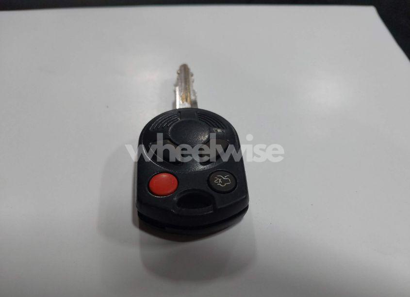 Photo 11 of 2011 Ford Fusion SE (VIN 3FAHP0HA5BR161769)