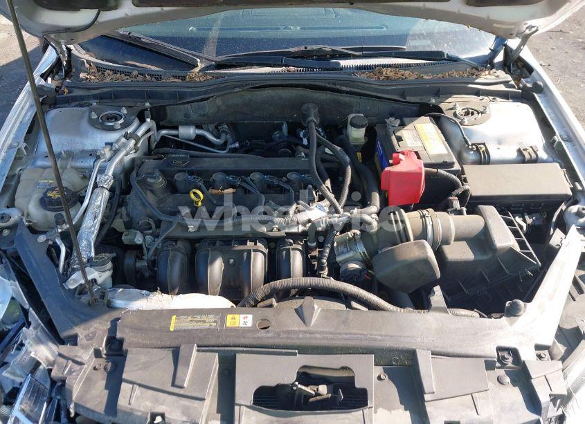 Photo 10 of 2011 Ford Fusion SE (VIN 3FAHP0HA5BR187630)