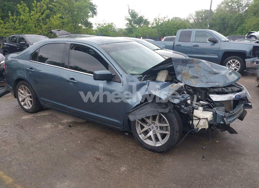 2011 Ford Fusion SE (VIN 3FAHP0HA5BR207228) main photo