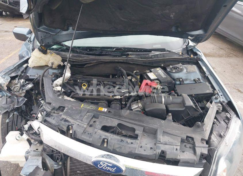 Photo 10 of 2011 Ford Fusion SE (VIN 3FAHP0HA5BR207228)
