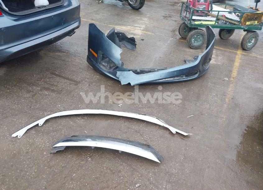 Photo 12 of 2011 Ford Fusion SE (VIN 3FAHP0HA5BR207228)