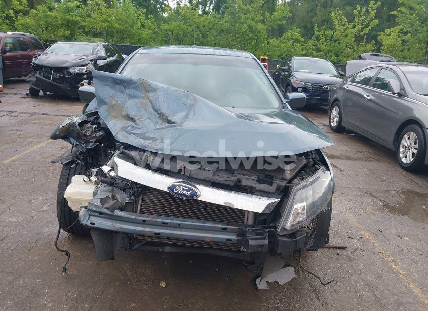 Photo 13 of 2011 Ford Fusion SE (VIN 3FAHP0HA5BR207228)