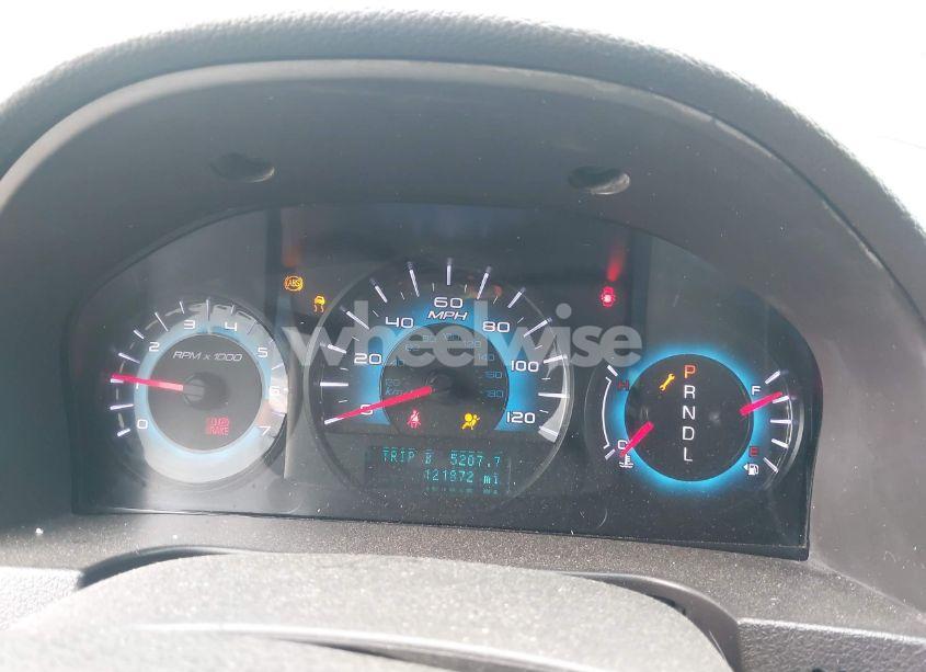 Photo 7 of 2011 Ford Fusion SE (VIN 3FAHP0HA5BR207228)