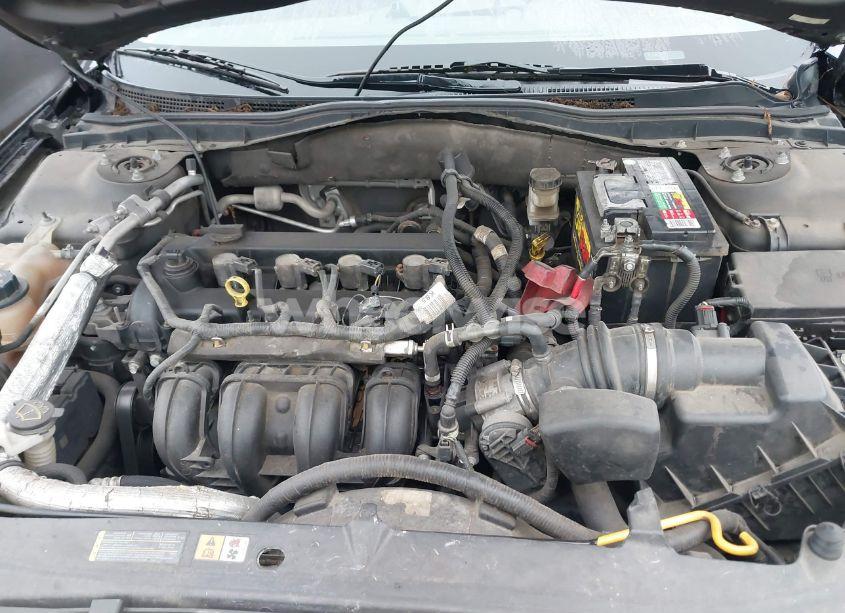 Photo 10 of 2011 Ford Fusion SE (VIN 3FAHP0HA5BR223784)