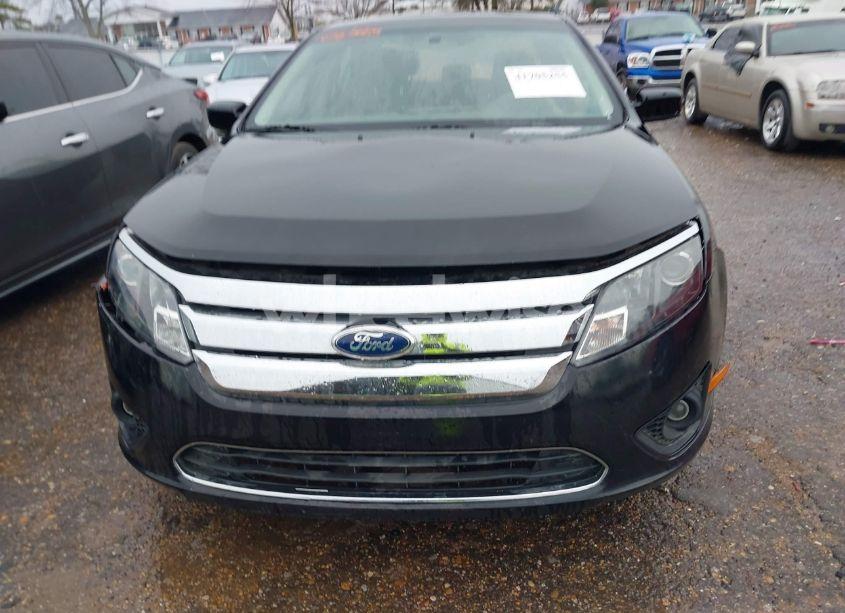 Photo 6 of 2011 Ford Fusion SE (VIN 3FAHP0HA5BR223784)