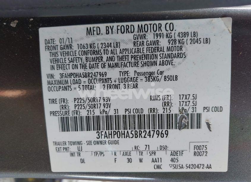 Photo 9 of 2011 Ford Fusion SE (VIN 3FAHP0HA5BR247969)