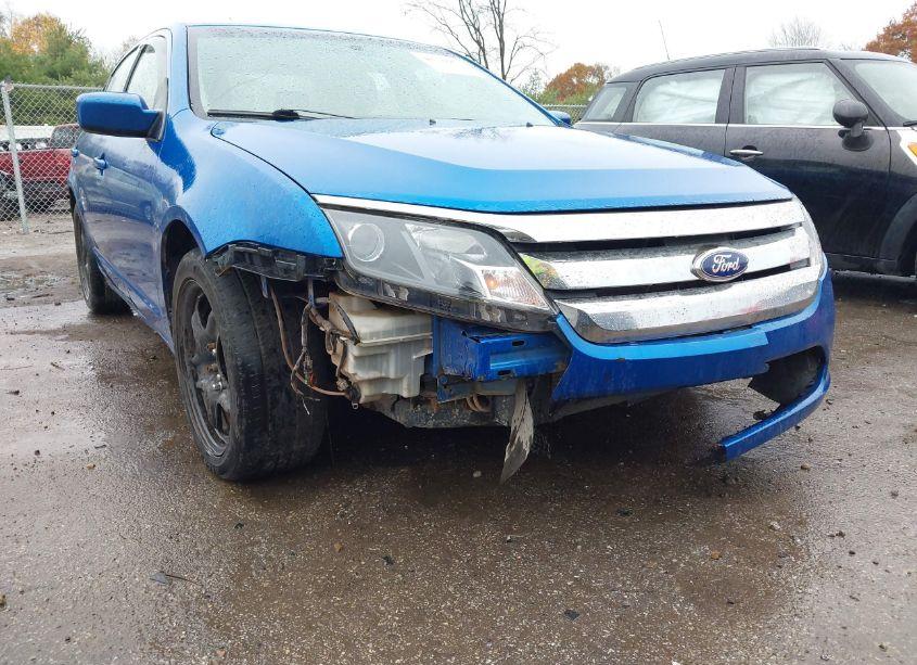 Photo 6 of 2011 Ford Fusion SE (VIN 3FAHP0HA5BR250208)