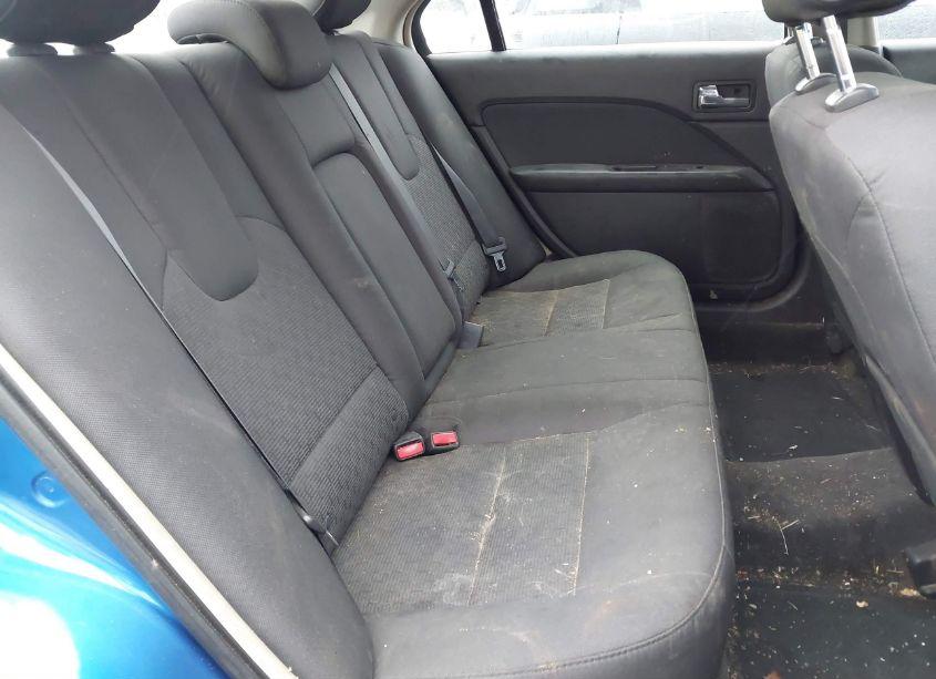 Photo 8 of 2011 Ford Fusion SE (VIN 3FAHP0HA5BR250208)