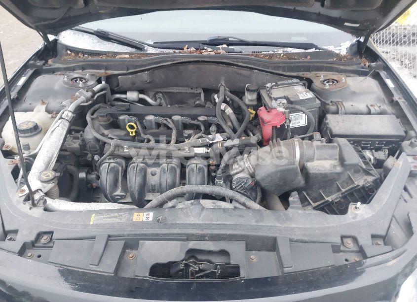 Photo 10 of 2011 Ford Fusion SE (VIN 3FAHP0HA5BR283404)