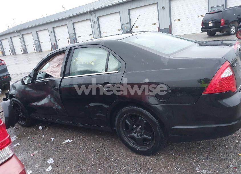 Photo 14 of 2011 Ford Fusion SE (VIN 3FAHP0HA5BR315414)