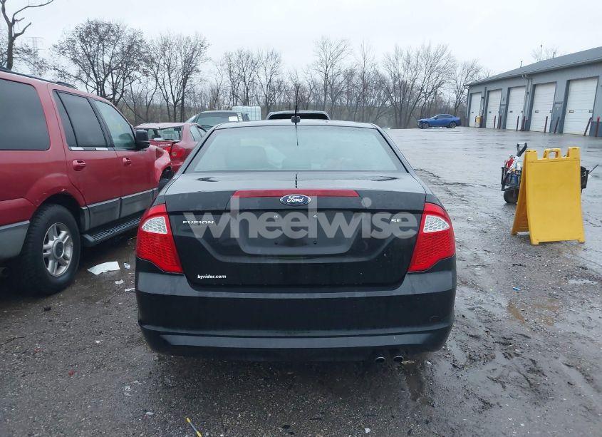 Photo 16 of 2011 Ford Fusion SE (VIN 3FAHP0HA5BR315414)