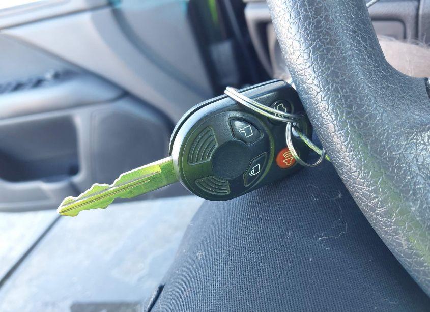 Photo 11 of 2011 Ford Fusion SE (VIN 3FAHP0HA5BR328230)