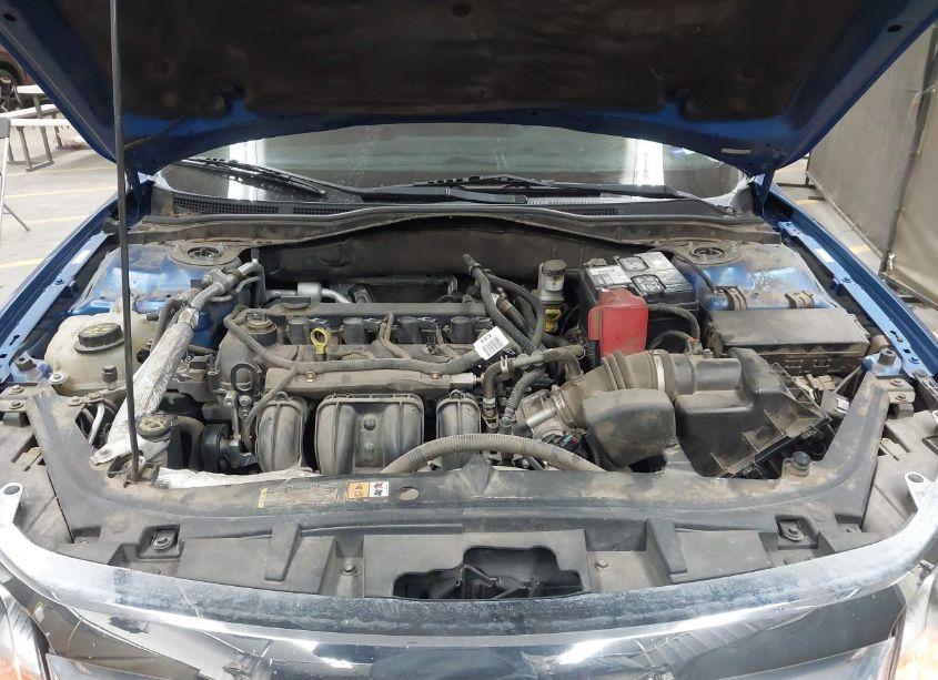 Photo 10 of 2012 Ford Fusion SE (VIN 3FAHP0HA5CR144617)