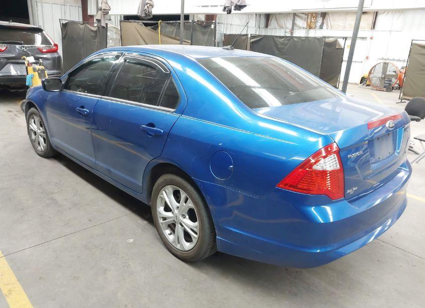 Photo 3 of 2012 Ford Fusion SE (VIN 3FAHP0HA5CR144617)