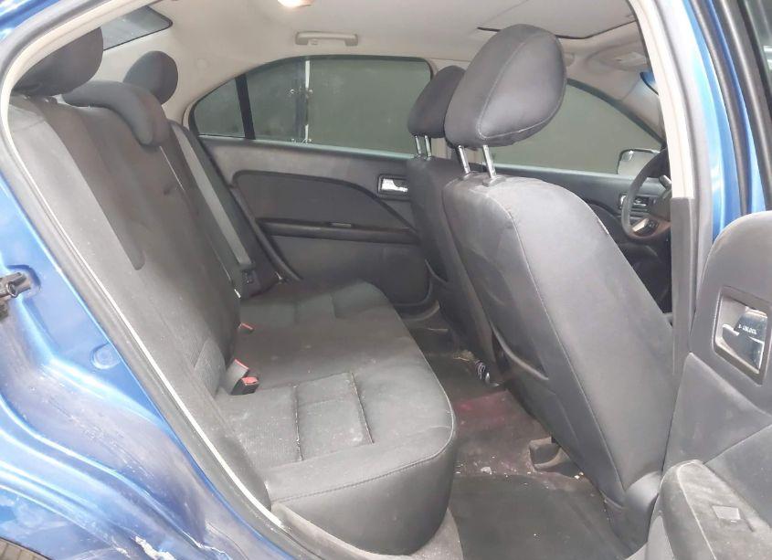 Photo 8 of 2012 Ford Fusion SE (VIN 3FAHP0HA5CR144617)