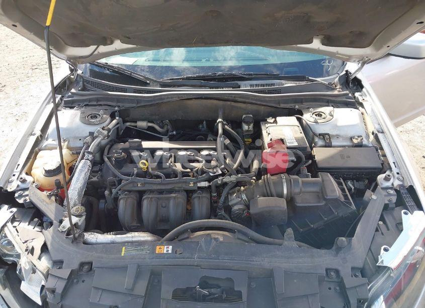 Photo 10 of 2012 Ford Fusion SE (VIN 3FAHP0HA5CR213354)