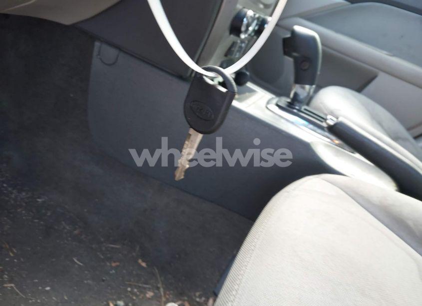 Photo 11 of 2012 Ford Fusion SE (VIN 3FAHP0HA5CR213354)