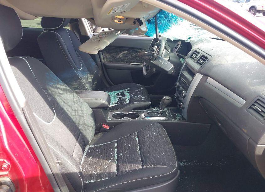 Photo 5 of 2012 Ford Fusion SE (VIN 3FAHP0HA5CR218568)