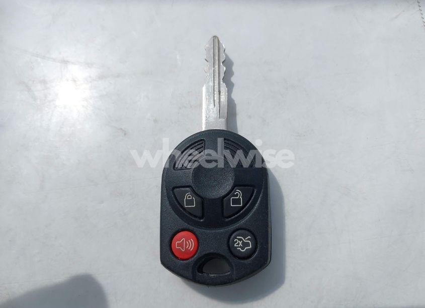 Photo 11 of 2012 Ford Fusion SE (VIN 3FAHP0HA5CR225536)