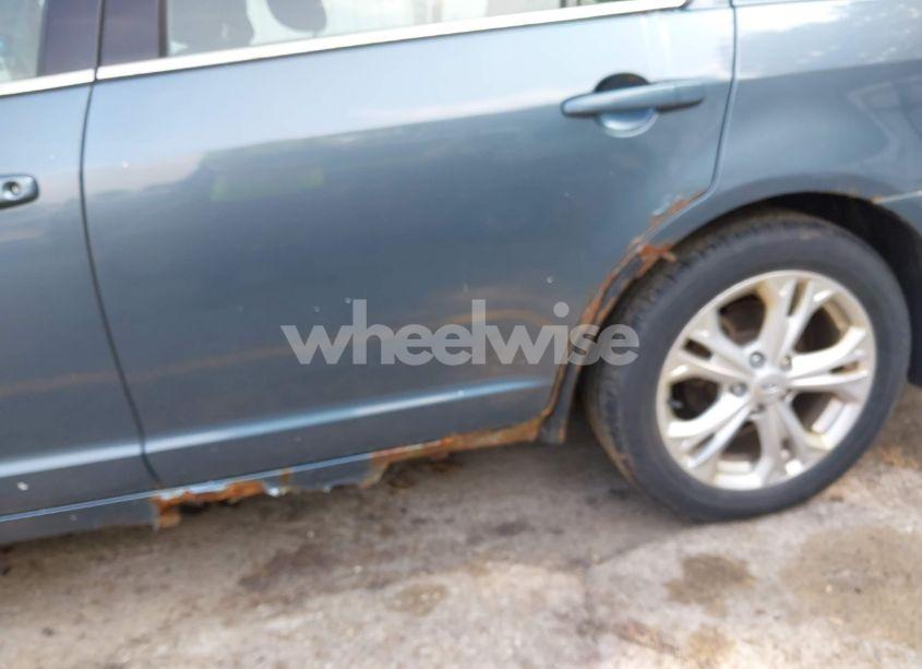 Photo 6 of 2012 Ford Fusion SE (VIN 3FAHP0HA5CR263705)